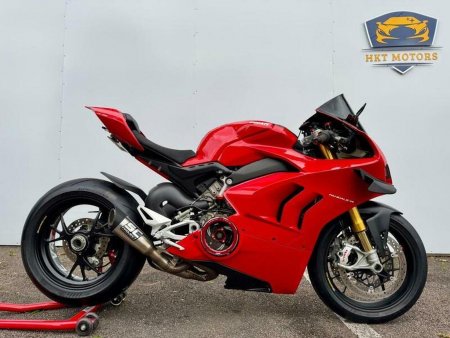 DUCATI