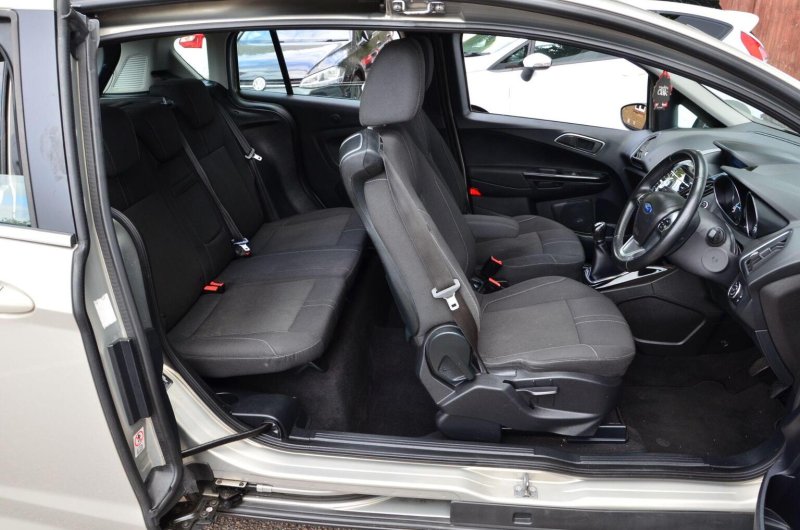 FORD B-MAX