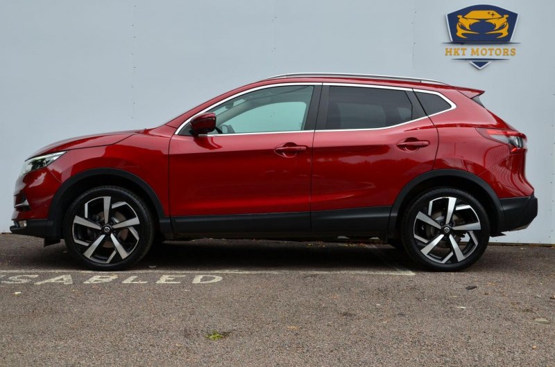 NISSAN QASHQAI