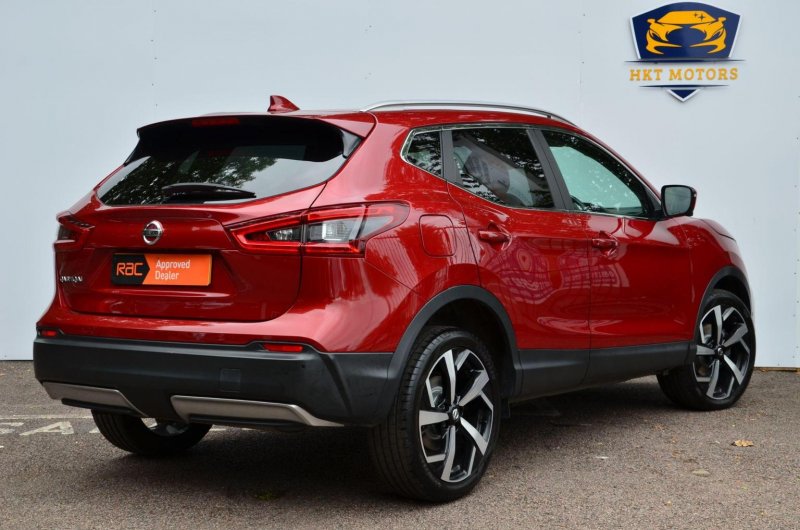 NISSAN QASHQAI