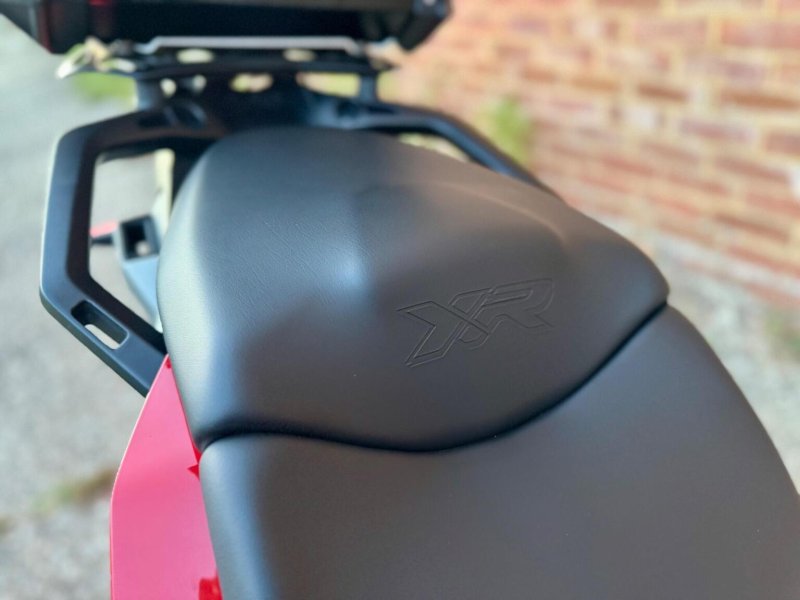 BMW S1000XR